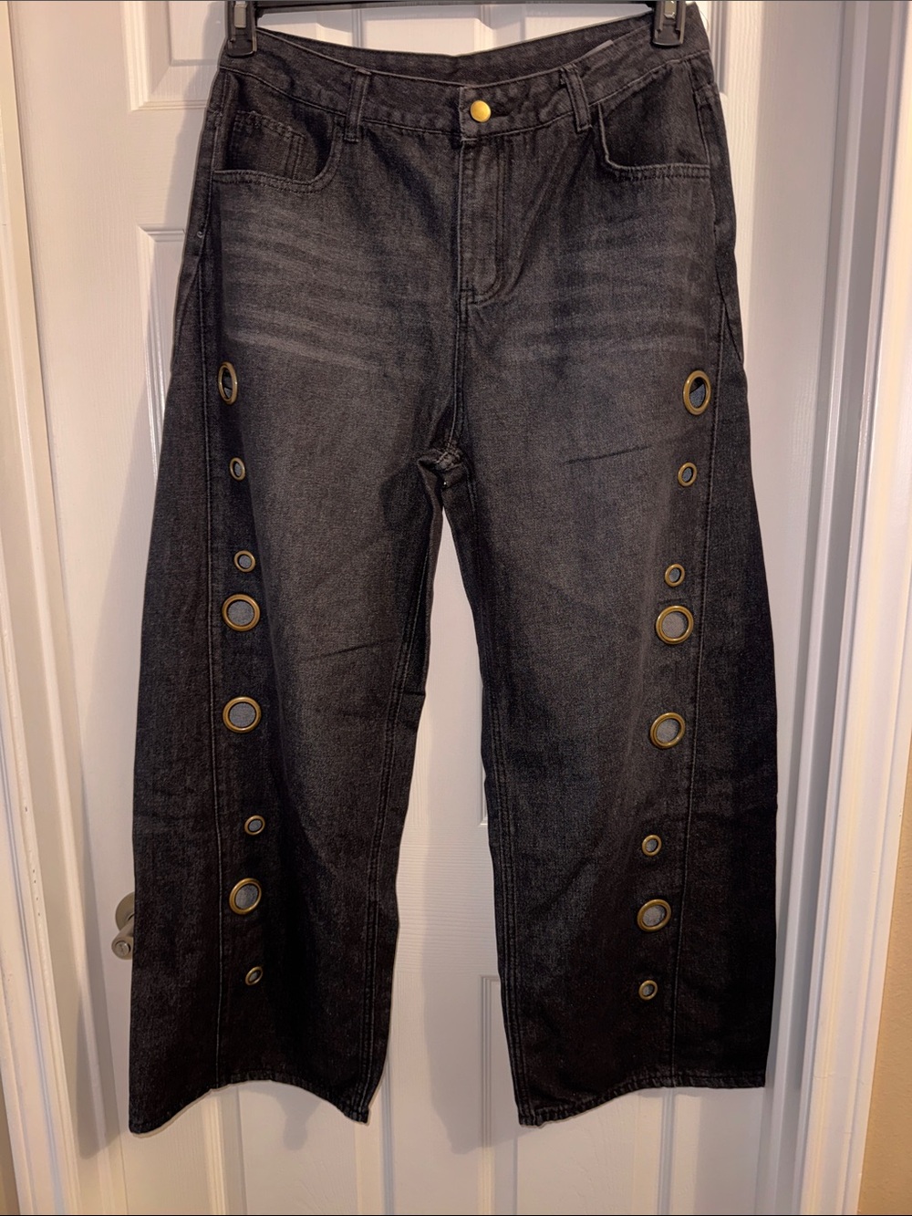 Women’s Black Wide Leg Jeans with Grommet Detail